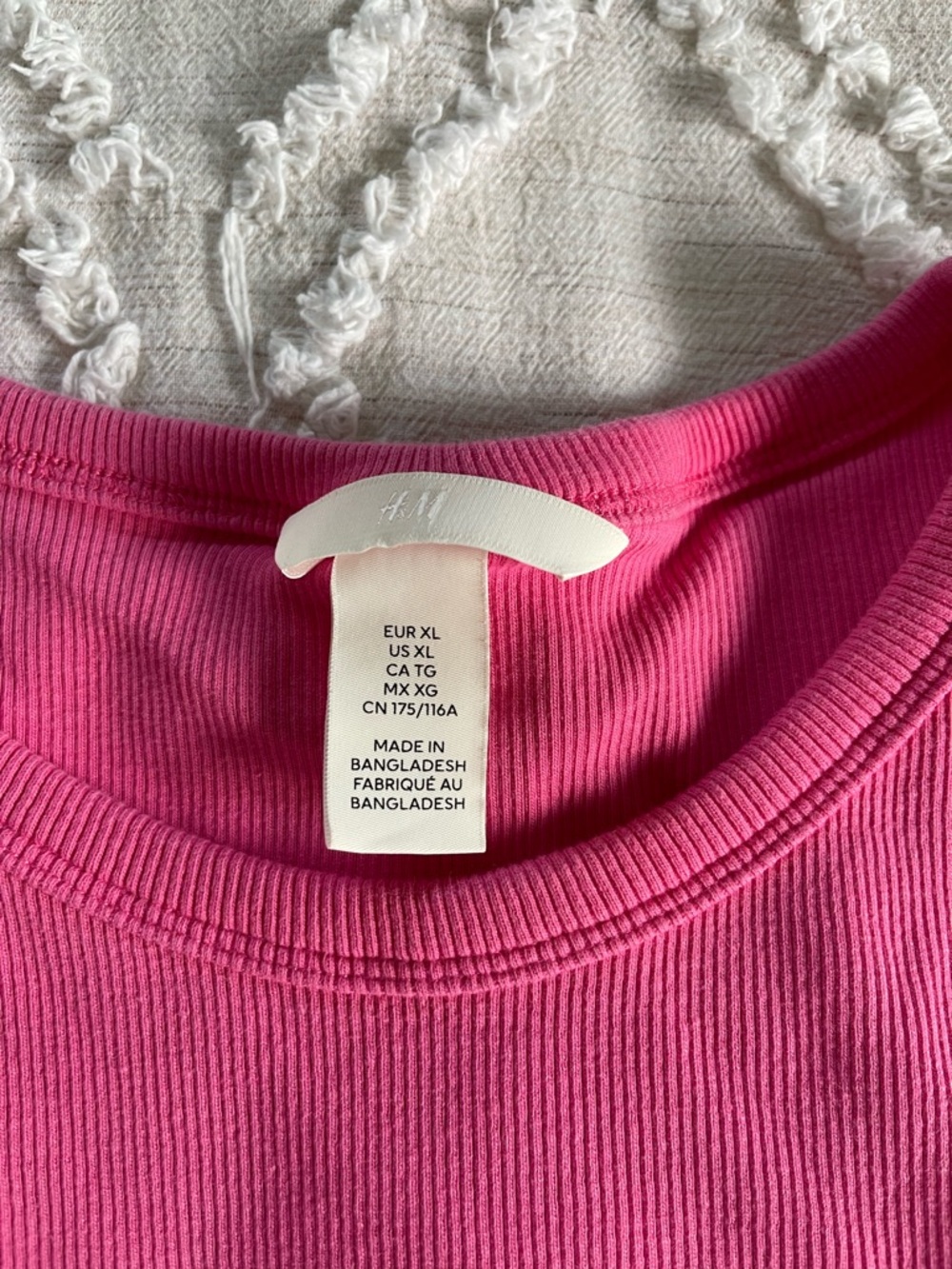 H&M Cropped Ribbed Tank Top - Picture 3 of 6